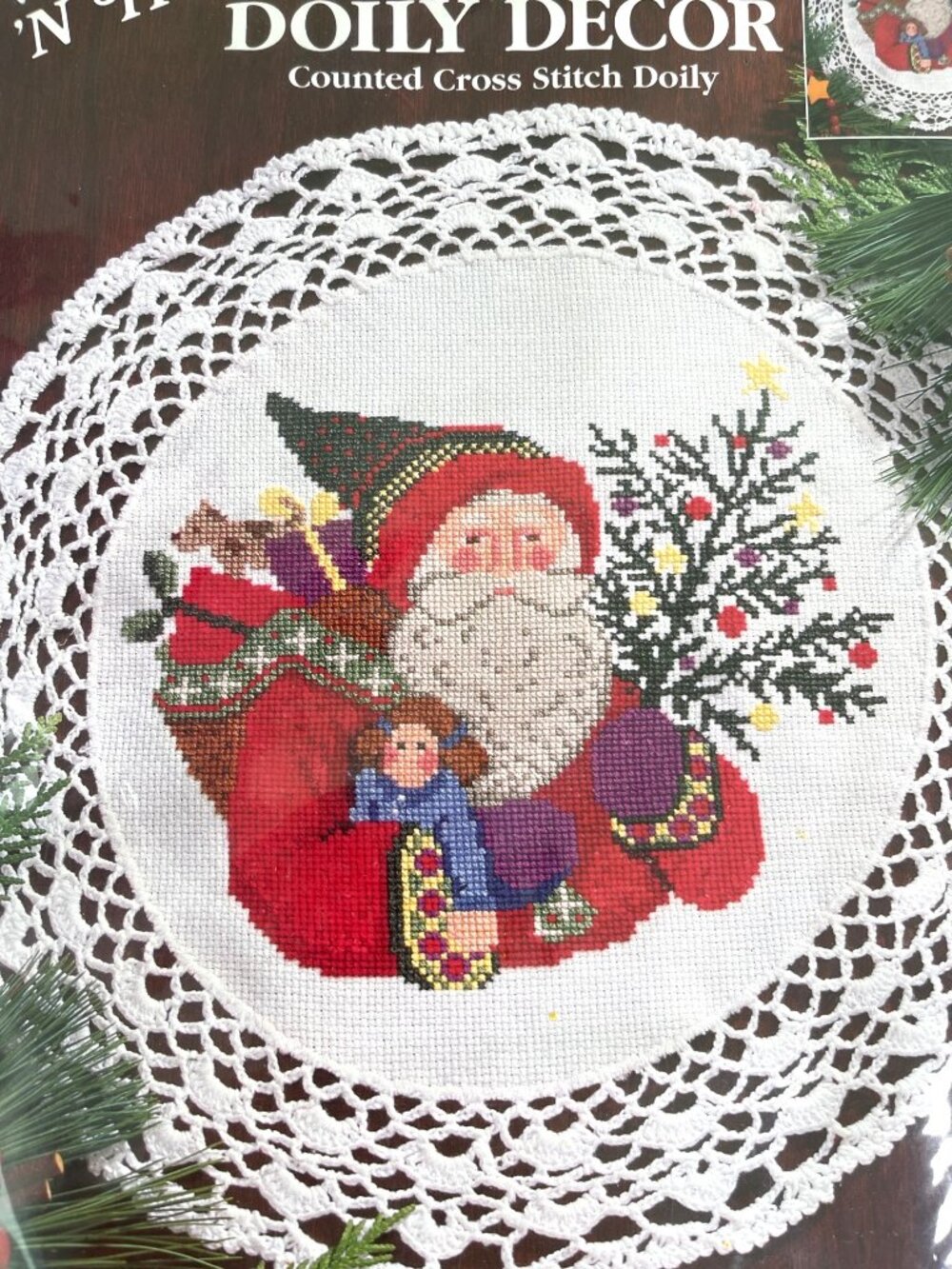 Christmas Cross Stich Santa Vintage 1997 Needles N Hoops Doily Decor Bucilla NEW